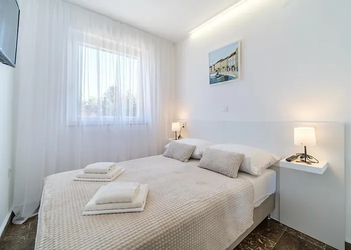 With Parking Space Supetar, Brac - 19724 아파트